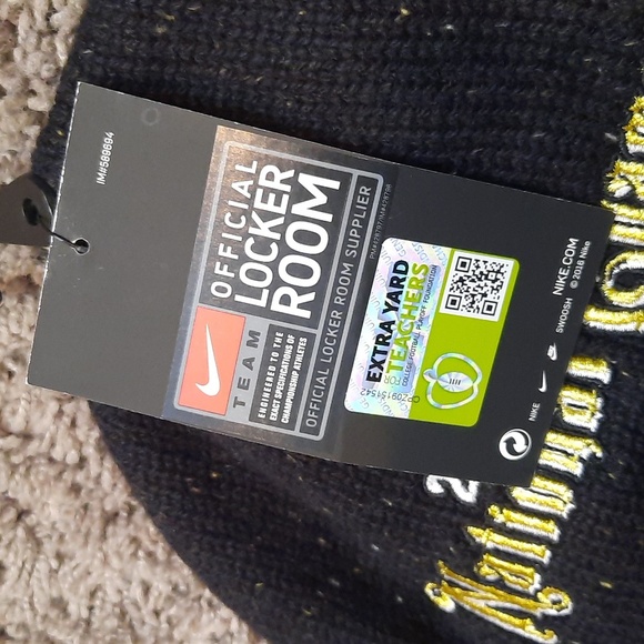 Nike Team LSU Tigers 2019 National Champs Beanie - Picture 3 of 4